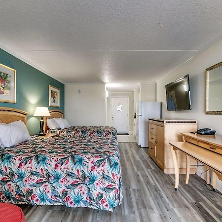 Sea Hawk Oceanfront Motel Мертл-Біч Екстер'єр фото