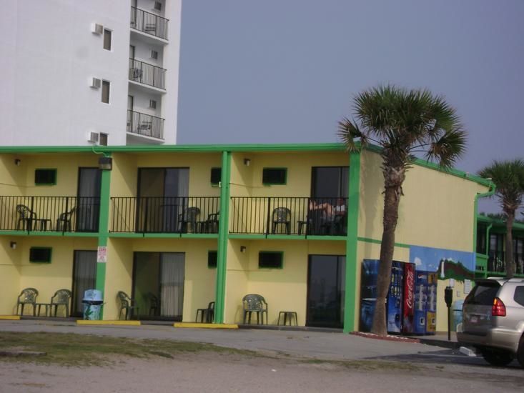 Sea Hawk Oceanfront Motel Мертл-Біч Екстер'єр фото